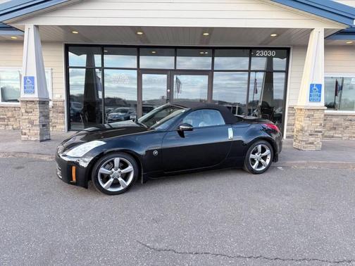 Magnetic Black 2008 Nissan 350Z Grand Touring