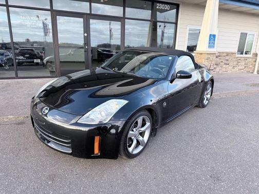 Magnetic Black Pearl 2008 Nissan 350Z Touring