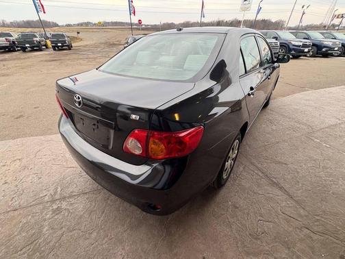 2009 Toyota Corolla LE