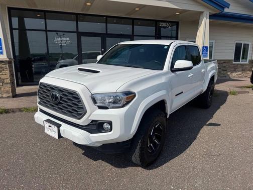 2022 Toyota Tacoma TRD Sport