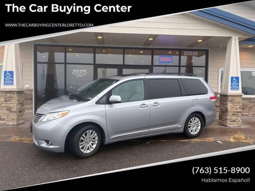 2011 Toyota Sienna XLE