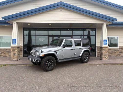 Billet Silver Metallic Clearcoat 2019 Jeep Wrangler Unlimited Sahara