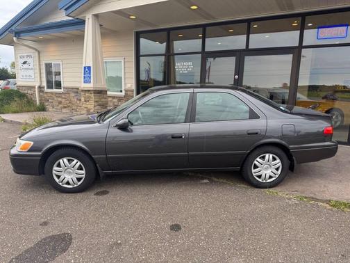 2001 Toyota Camry LE