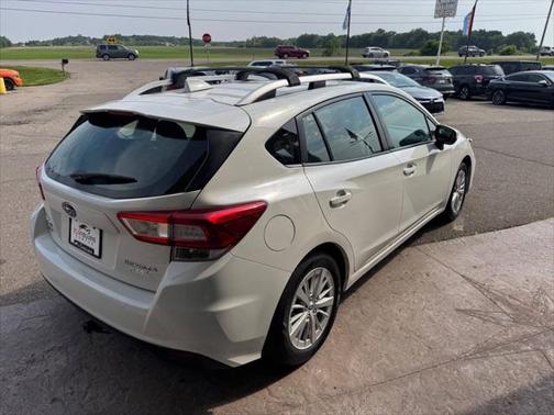 2017 Subaru Impreza 2.0i Premium