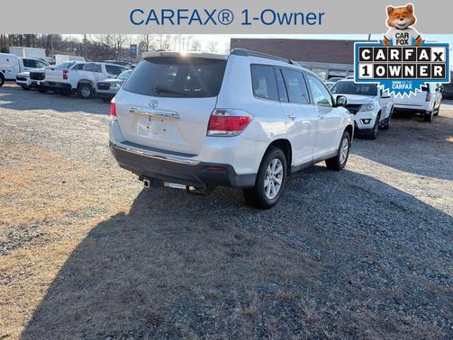 2013 Toyota Highlander SE