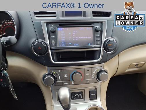 2013 Toyota Highlander SE