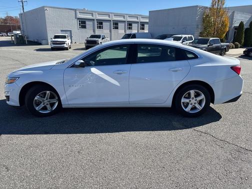 2024 Chevrolet Malibu FWD 1LT