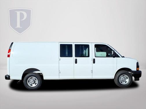 2025 Chevrolet Express 2500 RWD 2500 Extended Wheelbase WT