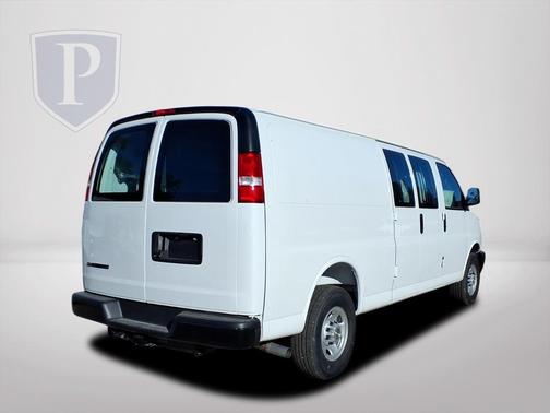 2025 Chevrolet Express 2500 RWD 2500 Extended Wheelbase WT