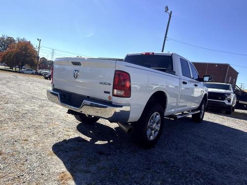 2012 RAM 2500 ST