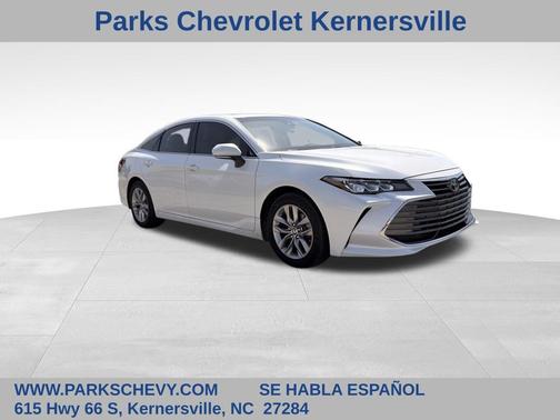 Wind Chill Pearl 2021 Toyota Avalon XLE