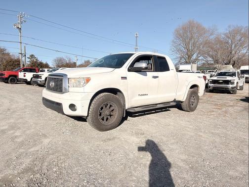 2010 Toyota Tundra Grade