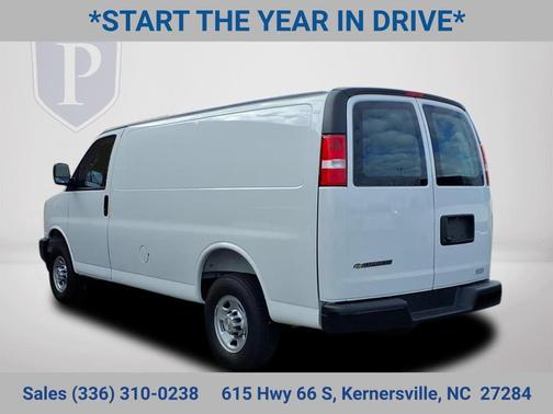 2025 Chevrolet Express 2500 RWD 2500 Regular Wheelbase WT