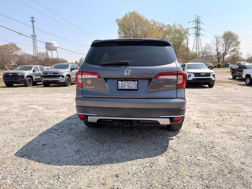 Modern Steel Metallic 2020 Honda Pilot Touring 8-Passenger
