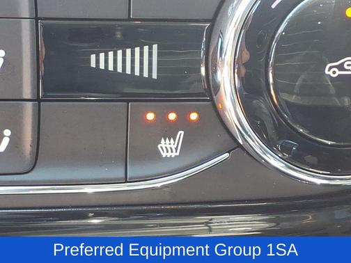 Mosaic Black Metallic 2025 Chevrolet Trax FWD ACTIV