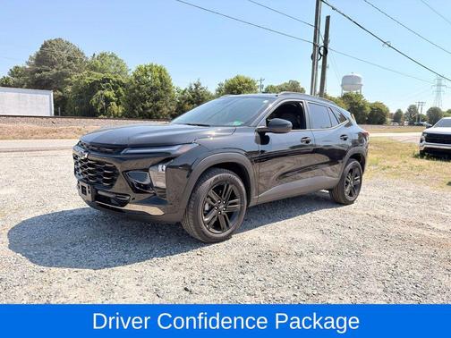 Mosaic Black Metallic 2025 Chevrolet Trax FWD ACTIV