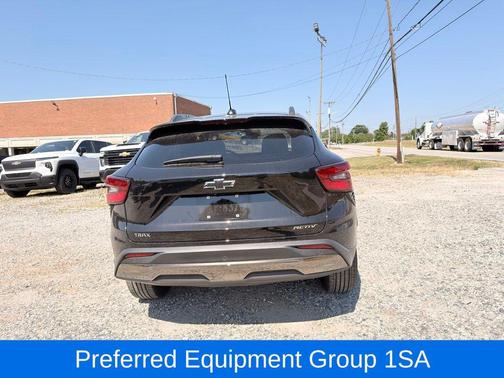 Mosaic Black Metallic 2025 Chevrolet Trax FWD ACTIV