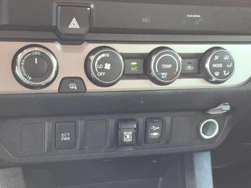 2019 Toyota Tacoma SR5