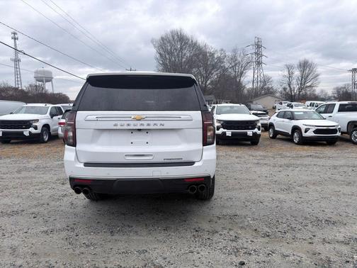 2023 Chevrolet Suburban Premier