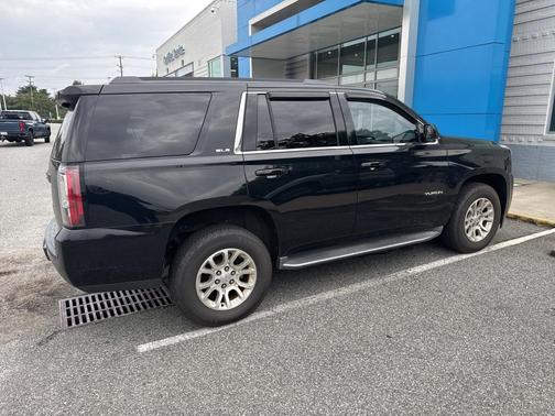 2016 GMC Yukon SLE