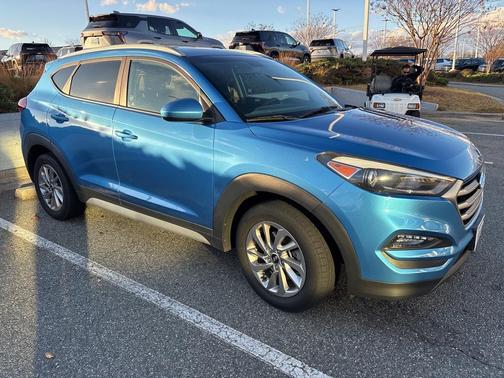 2018 Hyundai TUCSON SEL