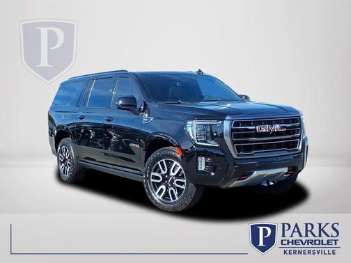 2023 GMC Yukon XL 4WD AT4