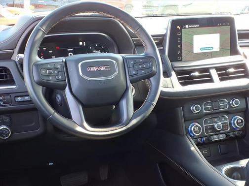 2023 GMC Yukon XL 4WD AT4