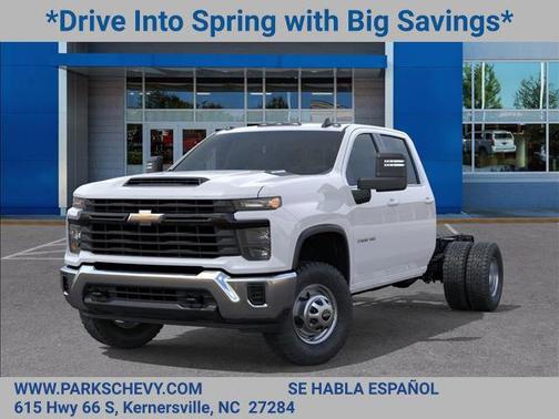 Summit White 2026 Chevrolet Silverado 3500 WT