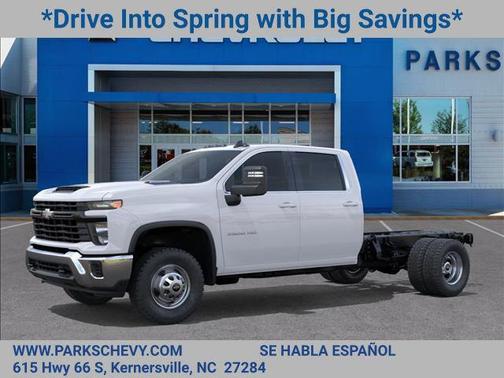 Summit White 2026 Chevrolet Silverado 3500 WT