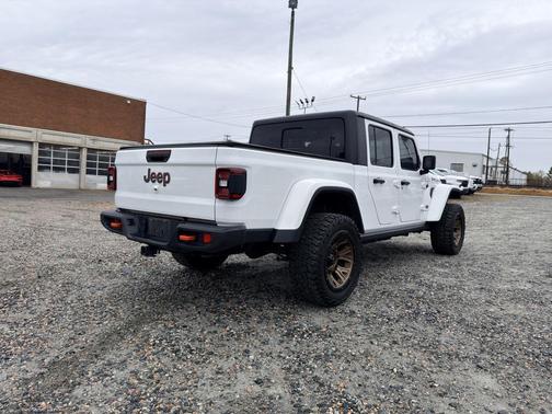 2020 Jeep Gladiator Mojave 4X4