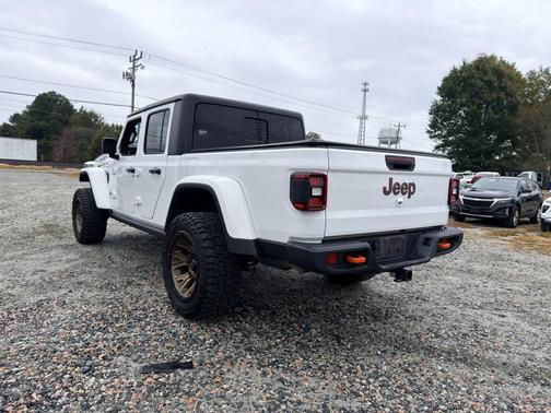2020 Jeep Gladiator Mojave 4X4