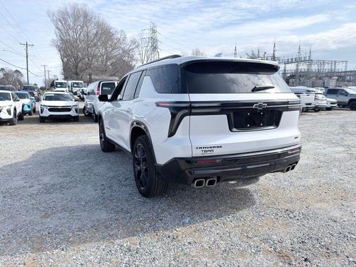 2025 Chevrolet Traverse RS