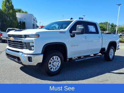 Summit White 2025 Chevrolet Silverado 2500 LT