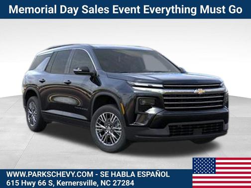 Mosaic Black Metallic 2026 Chevrolet Traverse LT