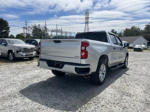 2019 Chevrolet Silverado 1500 Custom