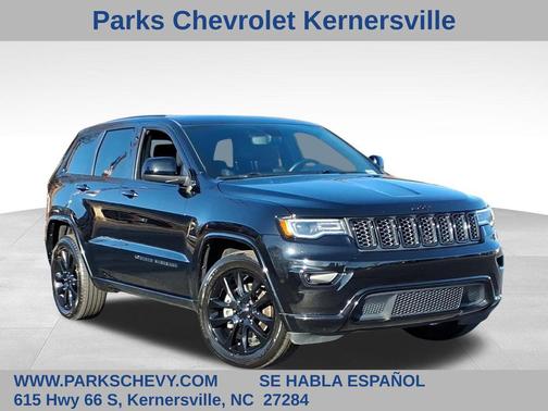 2022 Jeep Grand Cherokee Laredo