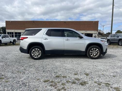 2020 Chevrolet Traverse LS