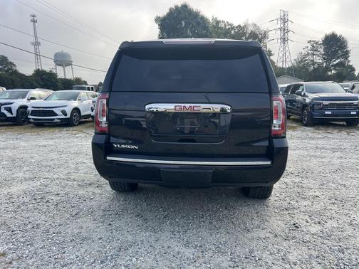 2020 GMC Yukon Denali
