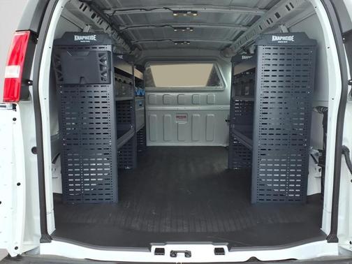 2025 Chevrolet Express 2500 RWD 2500 Regular Wheelbase WT