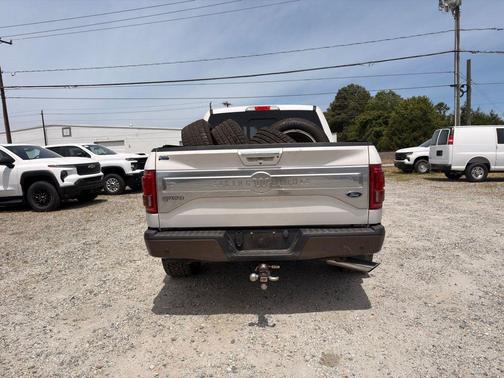 WHITE PLATINUM METALLIC TC 2017 Ford F-150 King Ranch