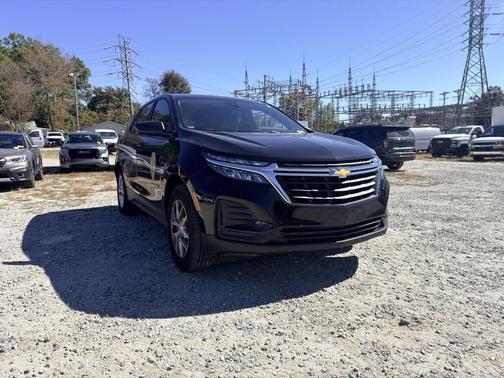 2023 Chevrolet Equinox LS