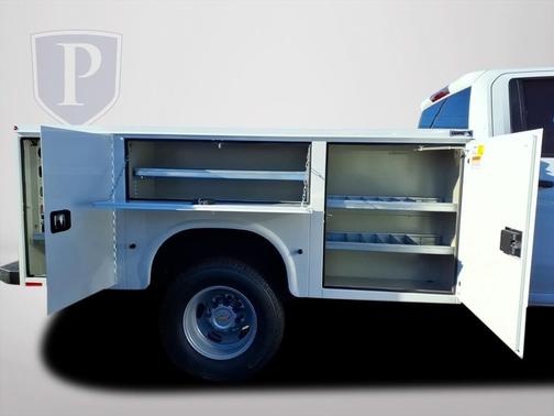 2025 Chevrolet Silverado 3500 WT