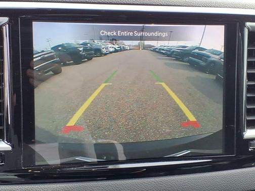 Diamond Black Crystal Pearlcoat 2024 Chrysler Pacifica Touring L