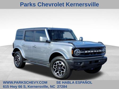 2024 Ford Bronco Outer Banks