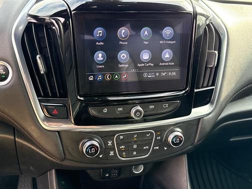 2022 Chevrolet Traverse RS