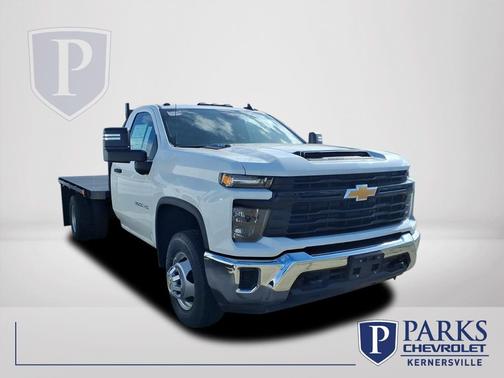2025 Chevrolet Silverado 3500 WT