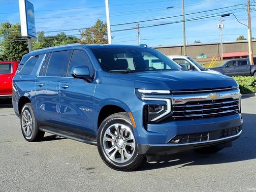 2026 Chevrolet Suburban LT