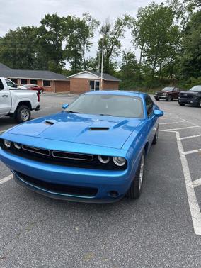 B5 Blue Pearlcoat 2023 Dodge Challenger SXT
