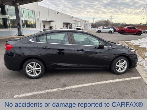 2017 Chevrolet Cruze LT