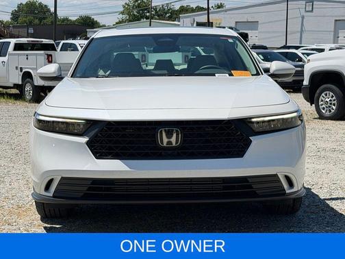 Platinum White 2023 Honda Accord EX